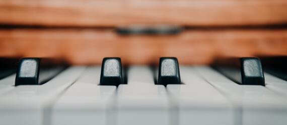 How long does it take to learn piano?