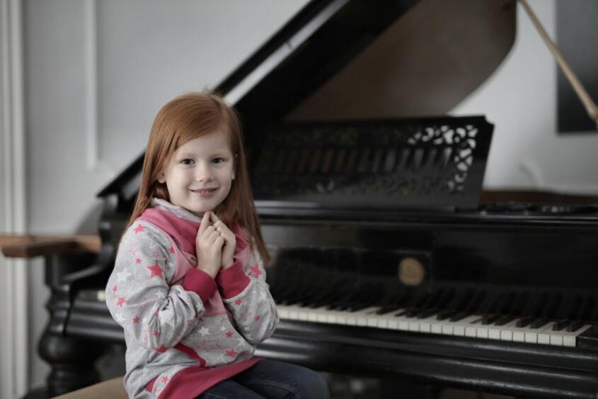 piano playing boosts your brain