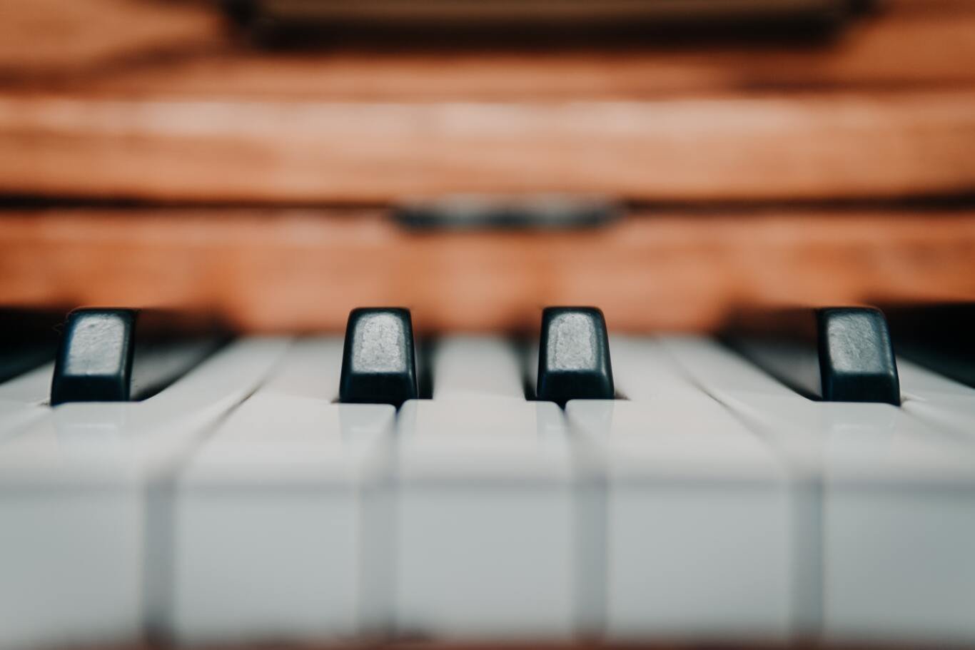 teach-piano.jpg