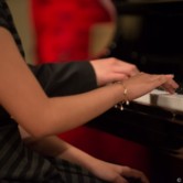 piano teacher Challena photo 3