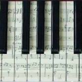 piano teacher Derrick Hewlett photo 1