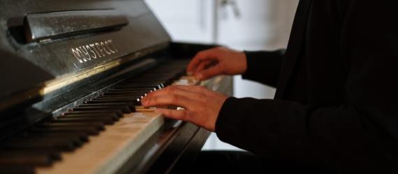 20 Captivating Piano Pieces You Need To Learn