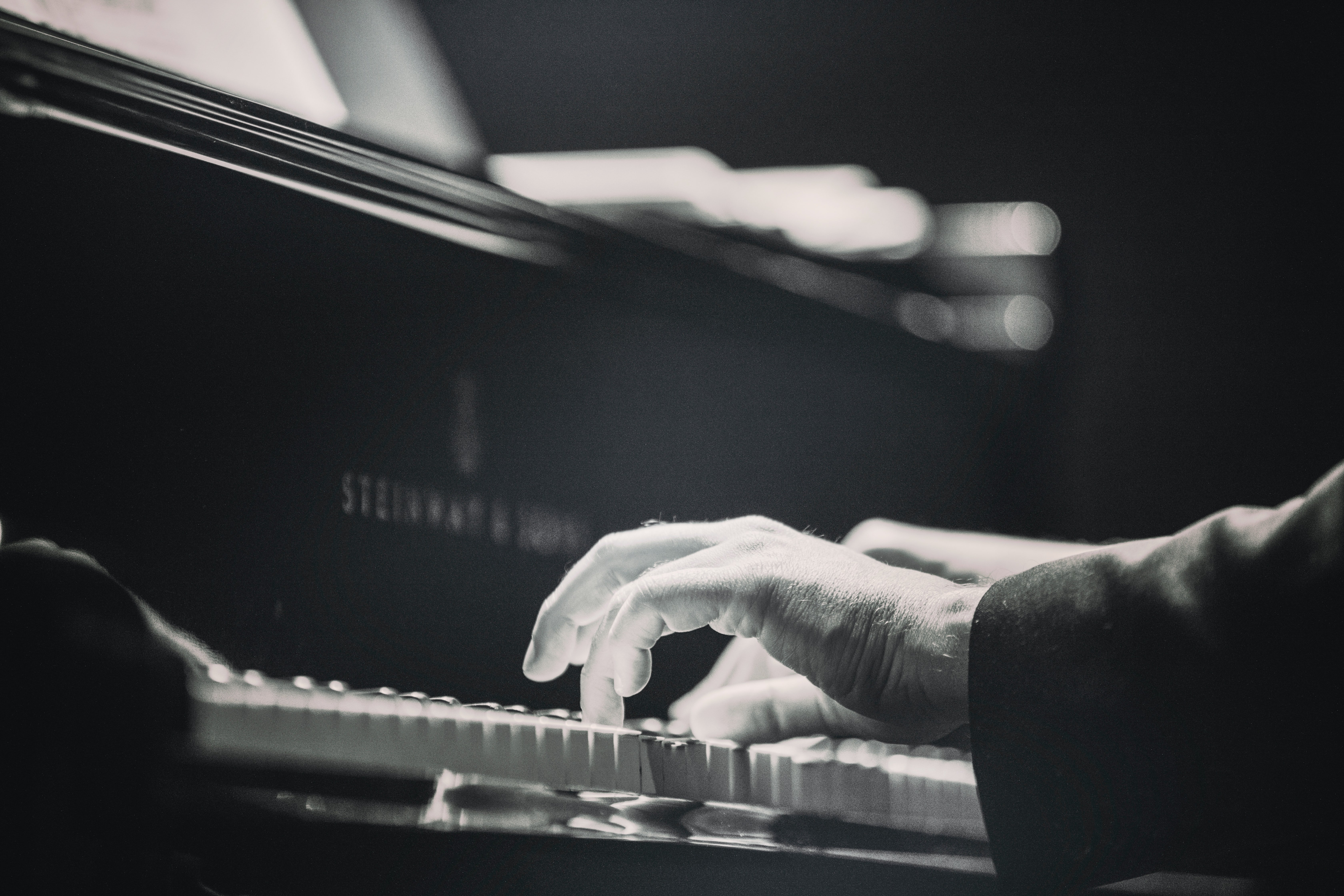 keyboard-piano.jpg